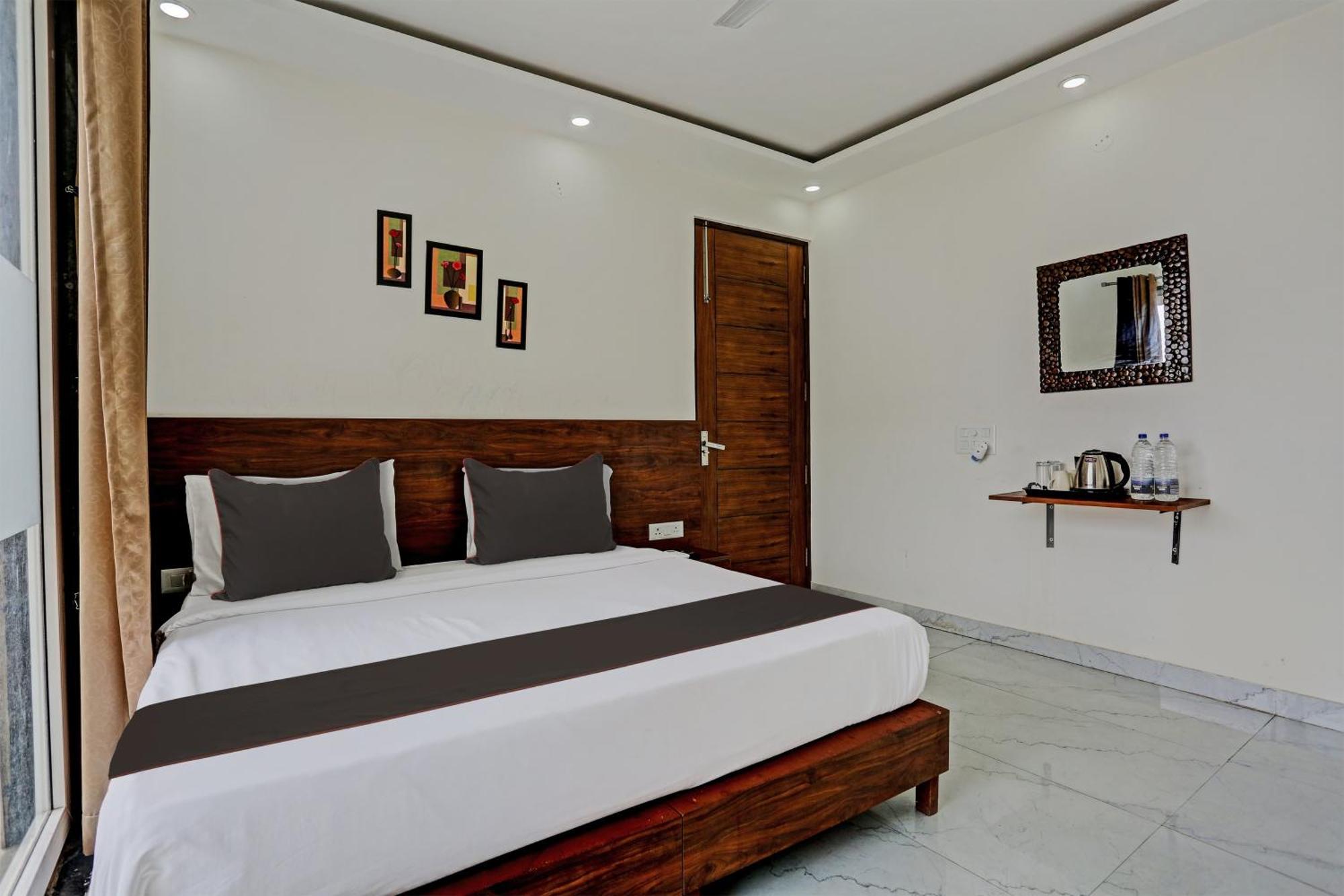 Hotel O Vikrant Residency Gurgaon Luaran gambar